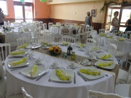 Location matériel de réception - Mobilier,vaisselle,linge de table