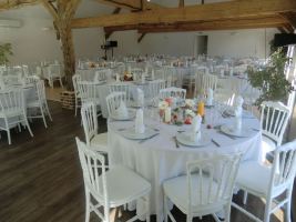 Location matériel de réception - Mobilier,vaisselle,linge de table